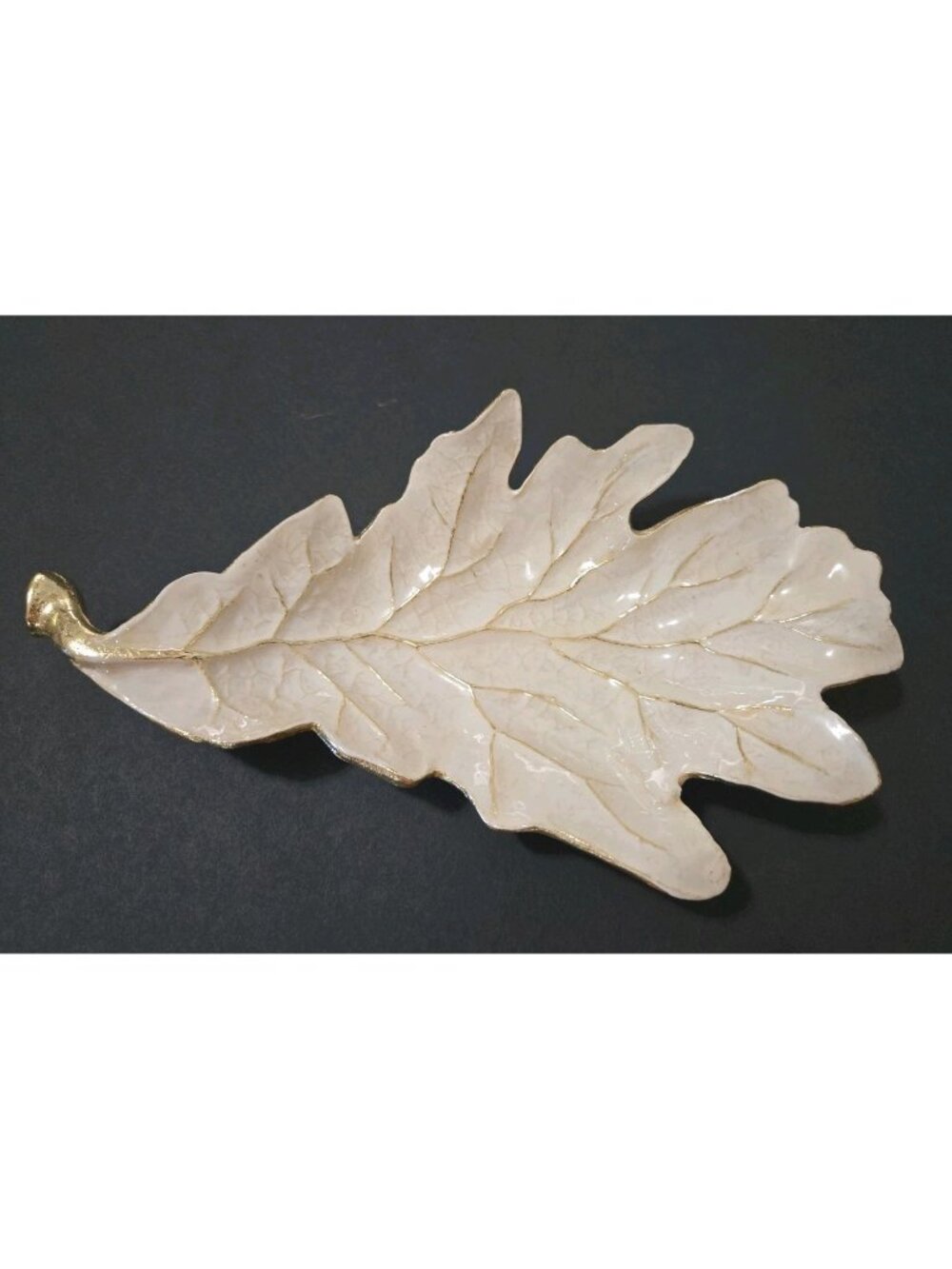Michale Aram Winter Leaves Red Oak Dish, Goldtone White Enamel